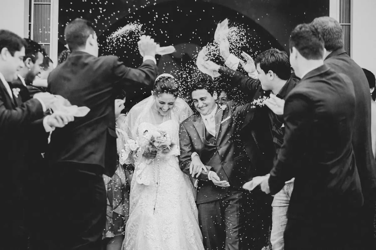 Transform Your Wedding Photos into a Stunning Gallery Wall